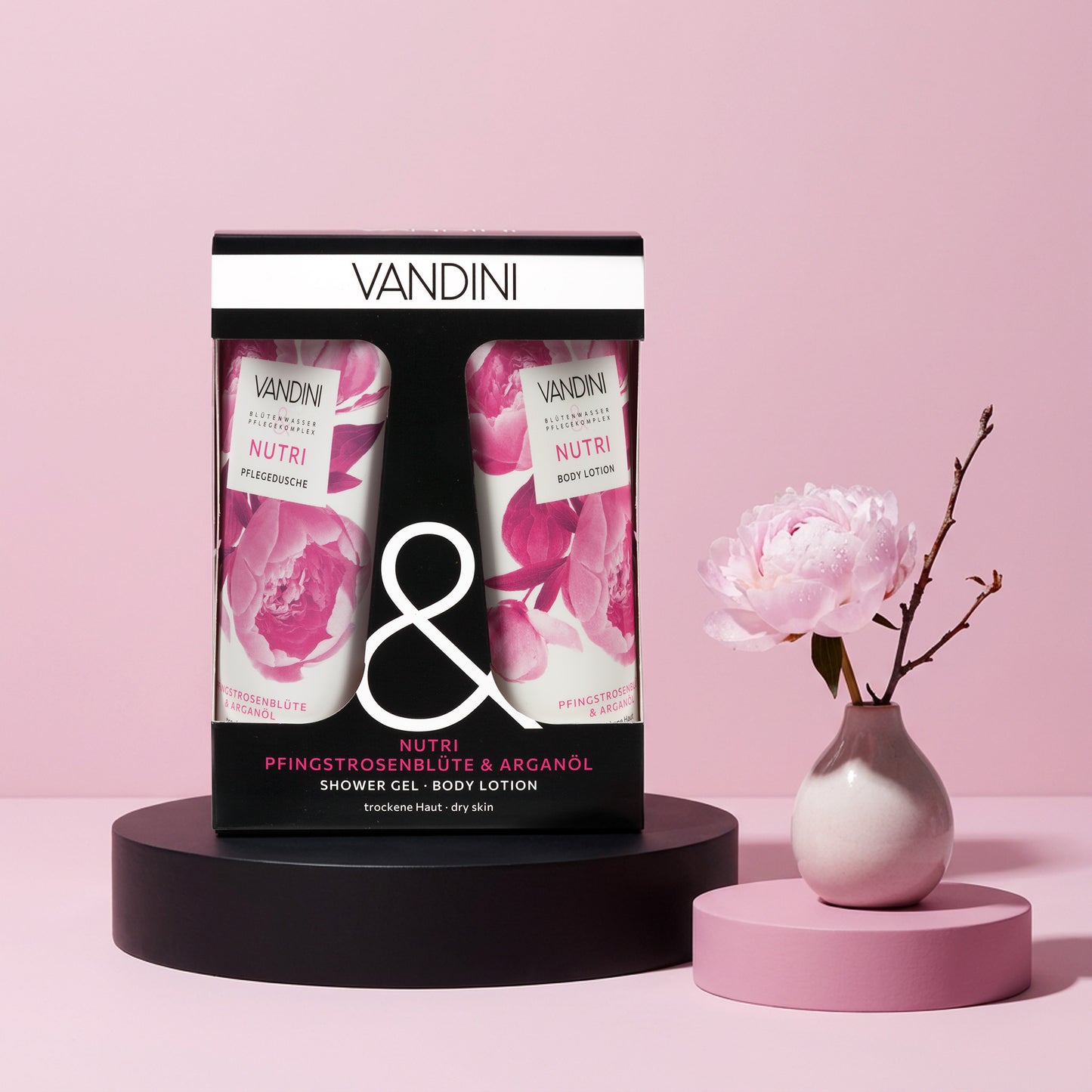 VANDINI Black & White Geschenkset mit Nutri Bodylotion und Pflegedusche 